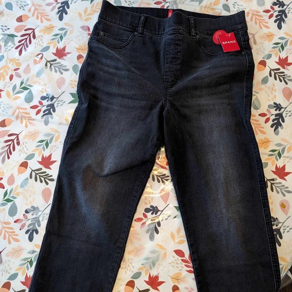 SPANX Straight Leg Jeans - Picture 2 of 2